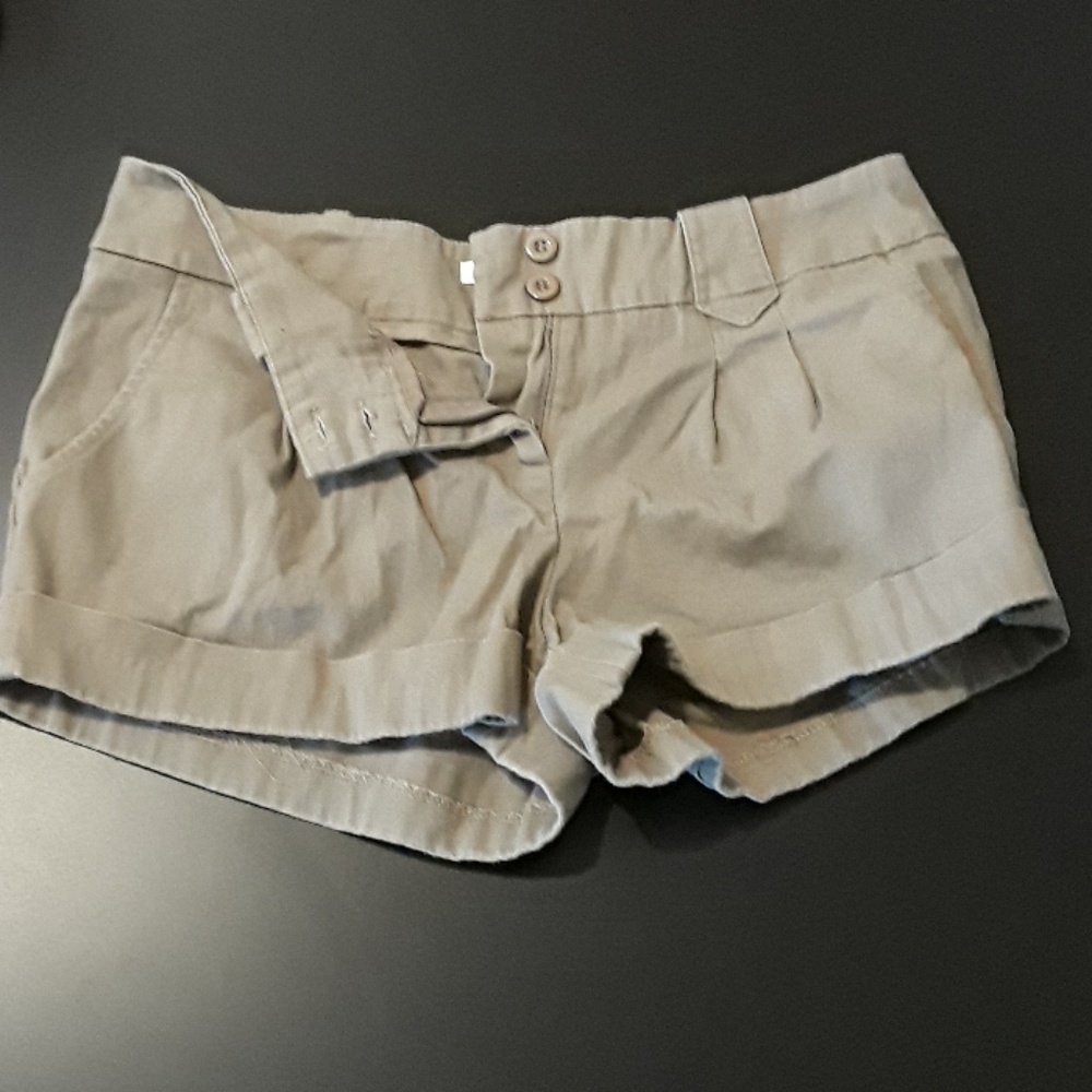 Women Short